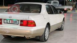 Lexus LS